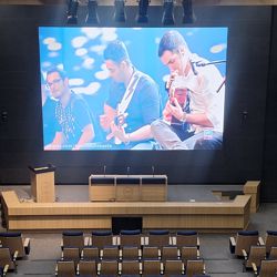 نمایشگرهای فضای سرپوشیده